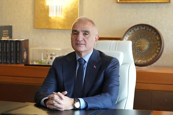 Bakan Ersoy: Malazgirt Zaferi Anadolu'nun kaderini değiştirdi