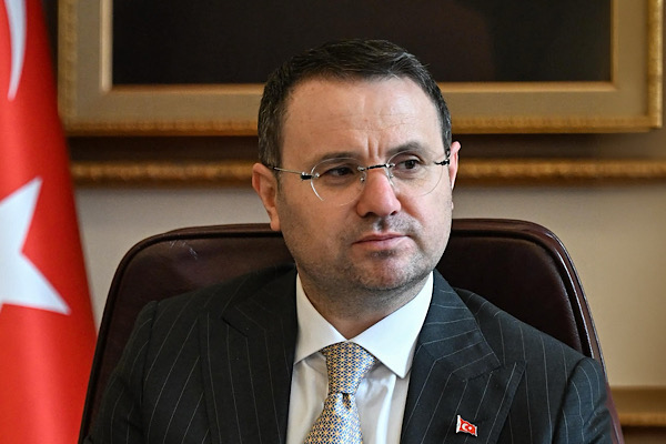 Gürlek: Sena Aydın’ın vefatını derin bir üzüntüyle öğrendim