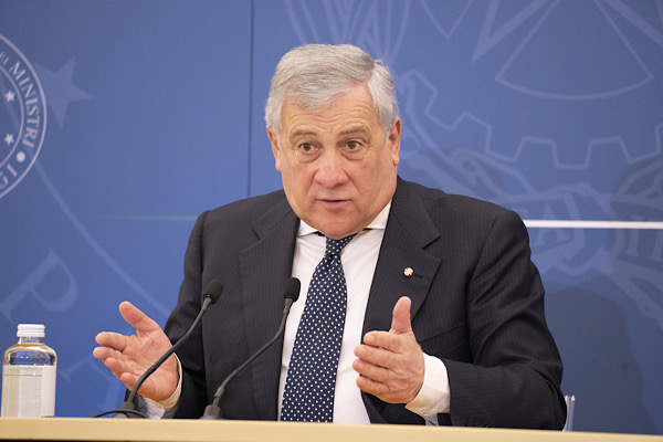Tajani: Bu gençler İtalya'yı olağanüstü iyi temsil ediyor