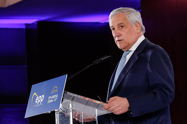 Tajani: Nijer'deki vatandaşlarımız ve askeri personelimiz güvendedir