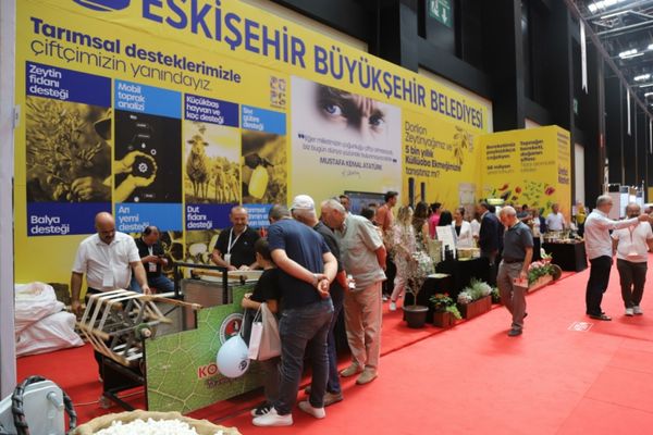 Tarım Fuarı’nda Büyükşehir standına ilgi