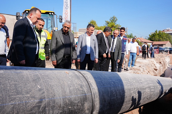 Manisa Akhisar’da 3,5 kilometrelik içme suyu hattı yenileniyor
